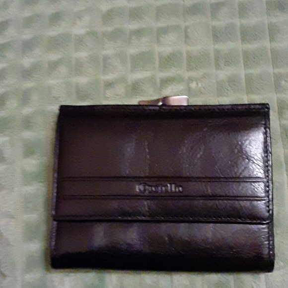 Women's Wallet - Picture 2 of 4